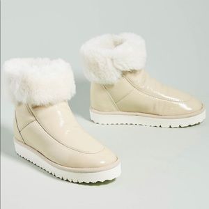 Natalia Shearling-Lined Boots 🤍💛